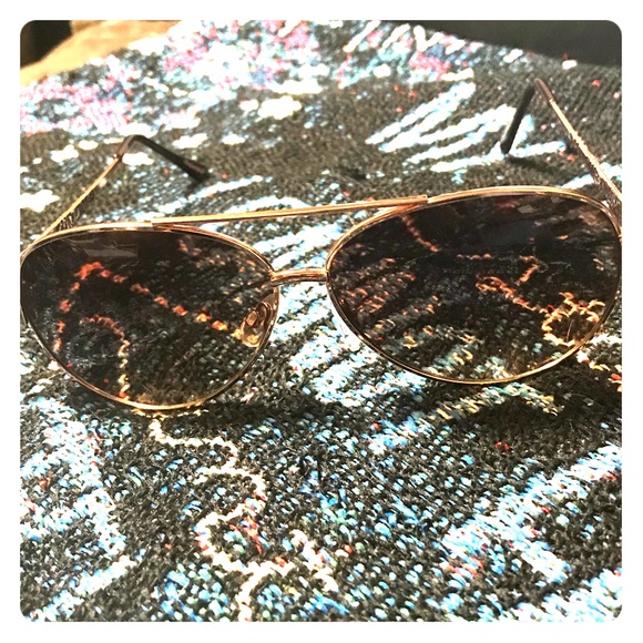 Claire's Accessories - LAST CHANCE Women’s Aviator Sunglasses